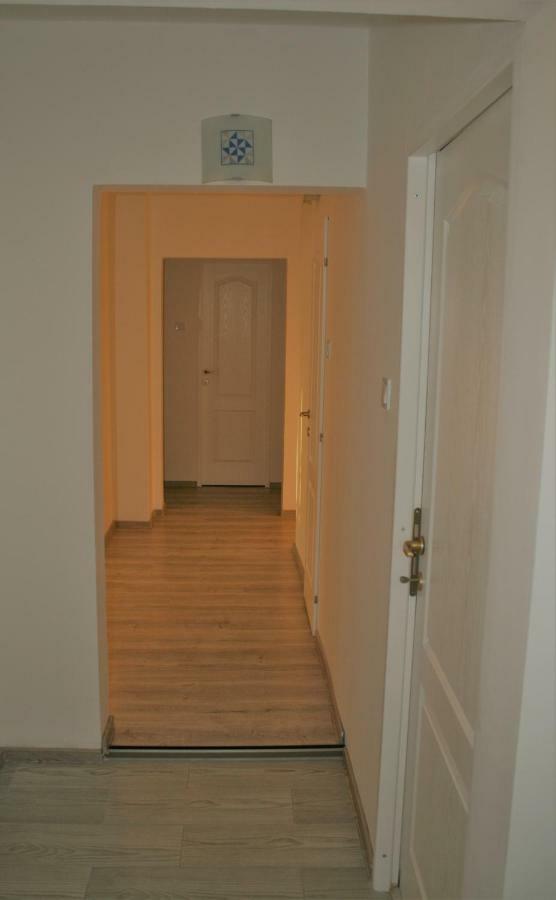 Casa Peterfi - Apartment With 3 Bedrooms And Spacious Living Room Targu Mures Ngoại thất bức ảnh