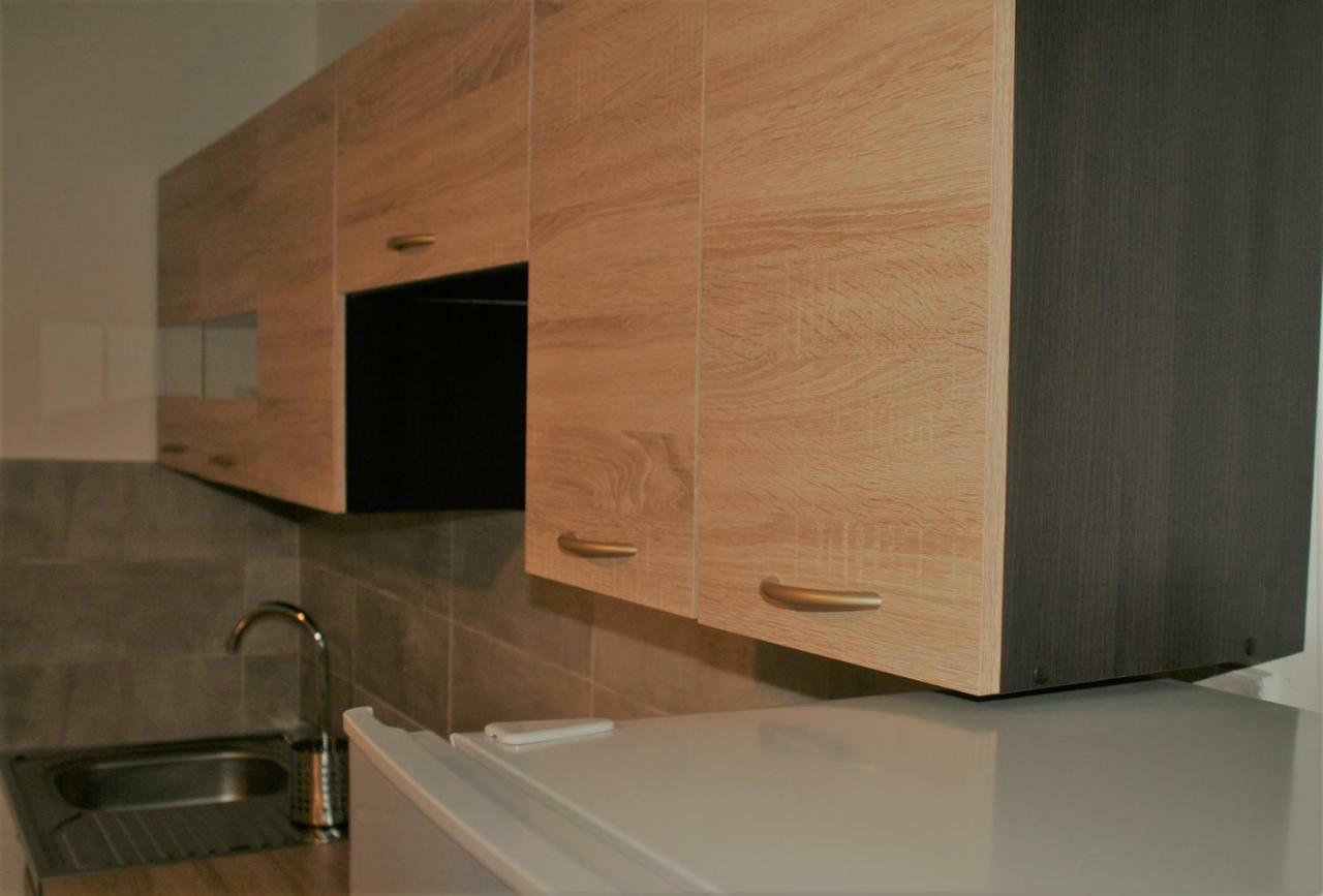 Casa Peterfi - Apartment With 3 Bedrooms And Spacious Living Room Targu Mures Ngoại thất bức ảnh